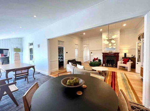 Artists Residence - Tweed Heads Accommodation 3