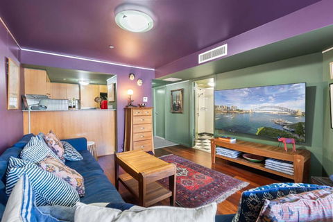 Artsy Boho Den In Iconic Fingerwharf Woolloomoolo - Tweed Heads Accommodation 0