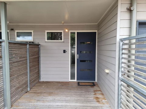 At Broadbeach Inverloch - Tweed Heads Accommodation 1