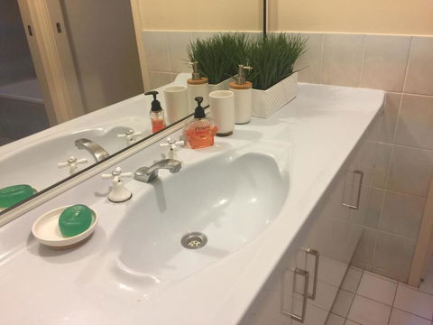 At Holiday House - Tweed Heads Accommodation 4