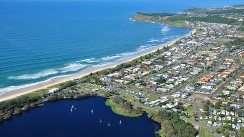 At The Beach - Lennox Head - Tweed Heads Accommodation 2