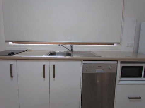 Augathella Motel & Caravan Park - Tweed Heads Accommodation 2