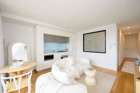 Ava, 100m To Beach - Tweed Heads Accommodation 3