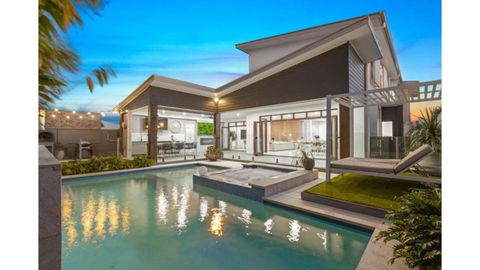 Avoca Beach Retreat - Tweed Heads Accommodation 2