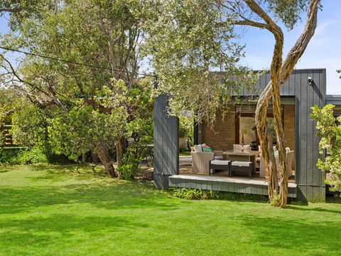 Avonlea Sorrento Holiday House - Tweed Heads Accommodation 0