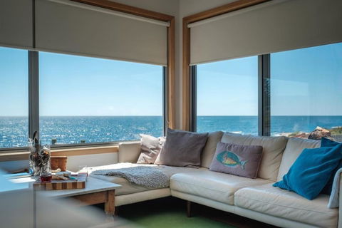 Awesome Beach House Bicheno - Tweed Heads Accommodation 1