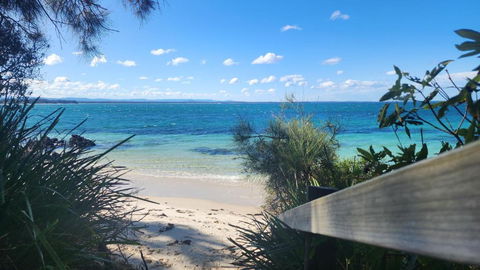 AXL Orion Beach Home: Beach Front - Tweed Heads Accommodation 2