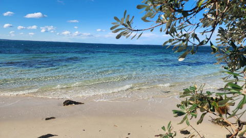 AXL Orion Beach Home: Beach Front - Tweed Heads Accommodation 3