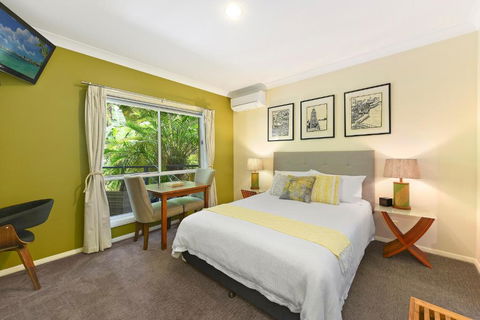 Azura Beach House B&B - Tweed Heads Accommodation 2