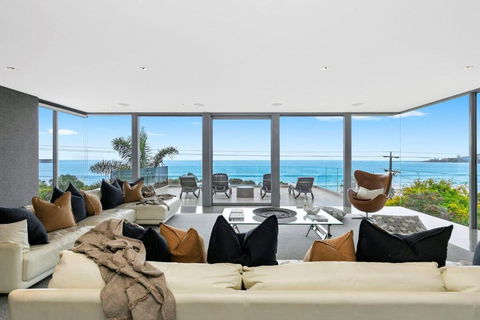 Azure - Tweed Heads Accommodation 0