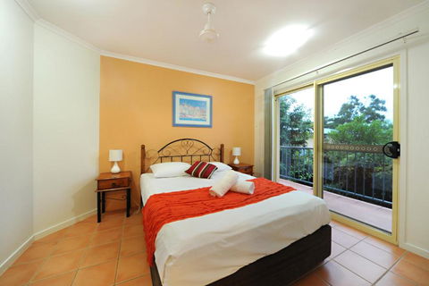At Beach Court Holiday Villas - Tweed Heads Accommodation 2