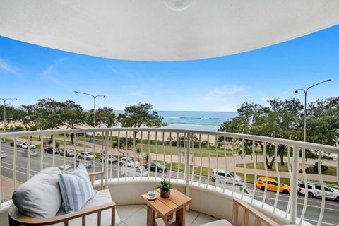Athena By The Sea Luxurious Beachfront Retreat - CoastHM - Tweed Heads Accommodation 0