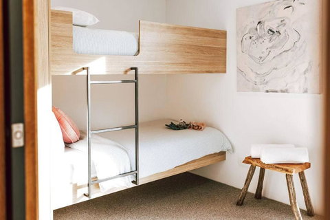 B E R T I E - Central Bicheno - Tweed Heads Accommodation 2