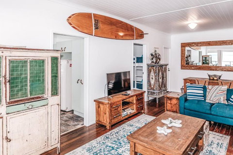 BAY PROPERTIES . Pacific Lodge - Tweed Heads Accommodation 3