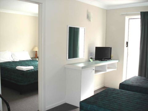 Southport Motel & Apartments - Tweed Heads Accommodation 23