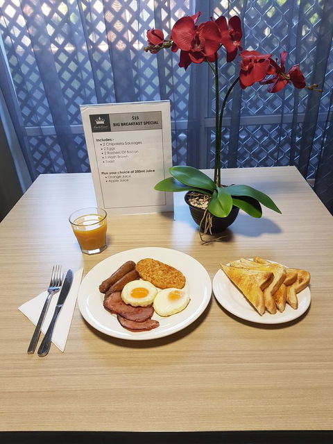 Southport Motel & Apartments - Tweed Heads Accommodation 6