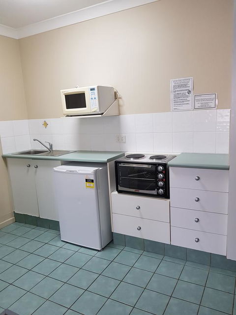Southport Motel & Apartments - Tweed Heads Accommodation 15