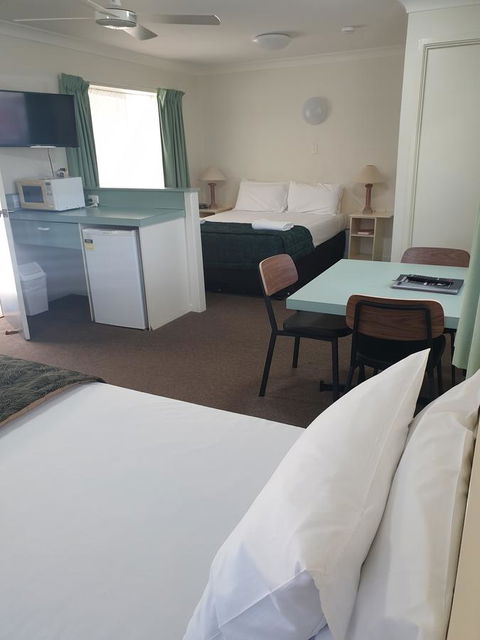 Southport Motel & Apartments - Tweed Heads Accommodation 20