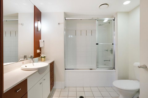 Chevron Renaissance Ocean View - Tweed Heads Accommodation 5