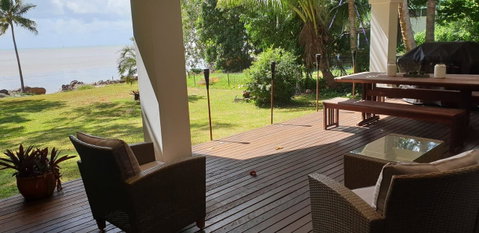Cairns Beach House Our Oasis - Tweed Heads Accommodation 2