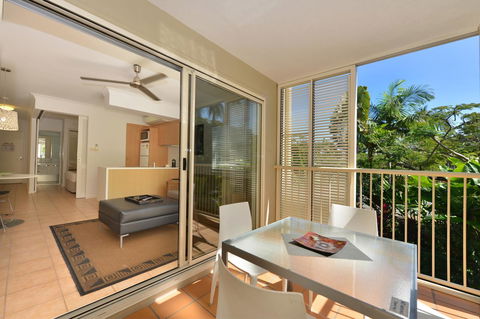Port Douglas Apartments - Adults Only Oasis - Tweed Heads Accommodation 5