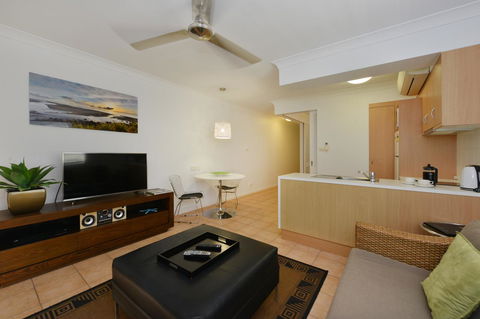 Port Douglas Apartments - Adults Only Oasis - Tweed Heads Accommodation 23