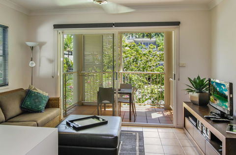Port Douglas Apartments - Adults Only Oasis - Tweed Heads Accommodation 33