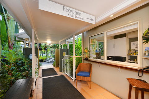 Port Douglas Apartments - Adults Only Oasis - Tweed Heads Accommodation 16