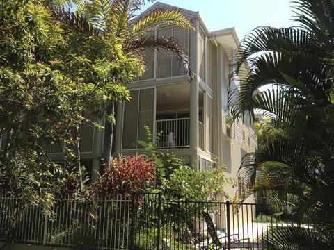 Port Douglas Apartments - Adults Only Oasis - Tweed Heads Accommodation 38