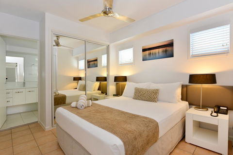 Port Douglas Apartments - Adults Only Oasis - Tweed Heads Accommodation 29