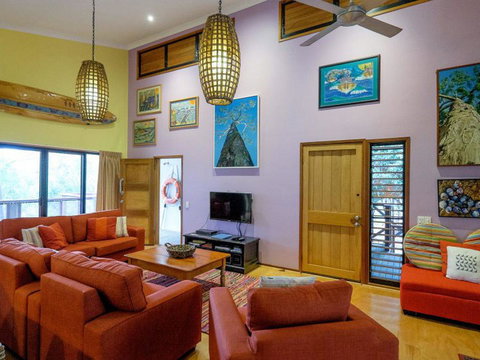 Five Bimba (Tractor House) - Tweed Heads Accommodation 9