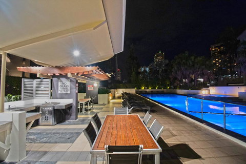 Trilogy Surfers Paradise - Tweed Heads Accommodation 10