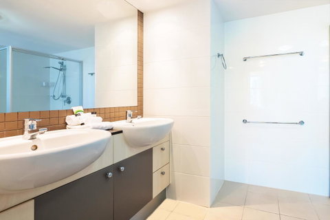 Trilogy Surfers Paradise - Tweed Heads Accommodation 35