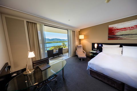 Hilton Cairns - Tweed Heads Accommodation 3