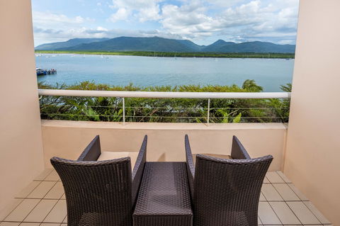 Hilton Cairns - Tweed Heads Accommodation 29
