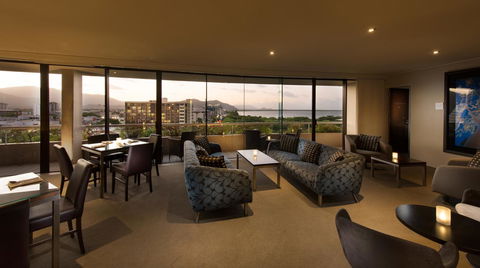 Hilton Cairns - Tweed Heads Accommodation 36