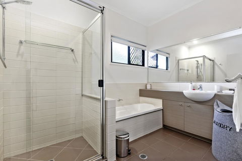 Lotus Retreat - Tweed Heads Accommodation 1