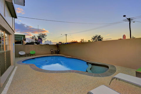 Chalet Motor Inn - Tweed Heads Accommodation 11