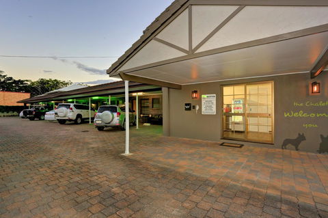 Chalet Motor Inn - Tweed Heads Accommodation 9