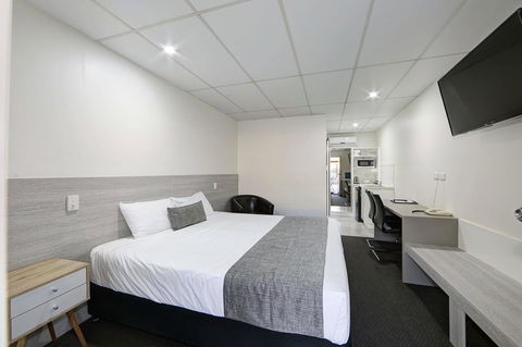 Chalet Motor Inn - Tweed Heads Accommodation 14