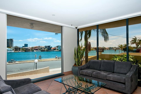Spectrum Holiday Apartments - Tweed Heads Accommodation 19
