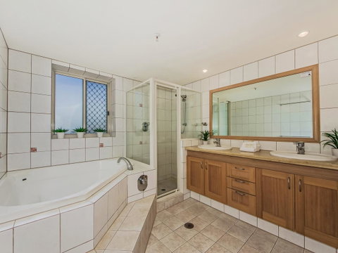 Oceana On Broadbeach - Tweed Heads Accommodation 11