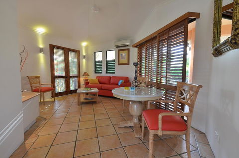 Martinique On Macrossan - Tweed Heads Accommodation 4