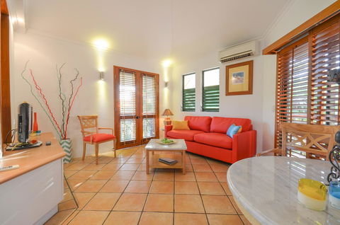 Martinique On Macrossan - Tweed Heads Accommodation 3