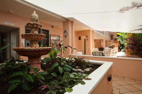Martinique On Macrossan - Tweed Heads Accommodation 17