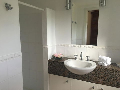 Martinique On Macrossan - Tweed Heads Accommodation 9