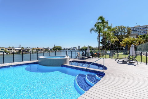 Silverton Apartment Resort Surfers Paradise - Tweed Heads Accommodation 0