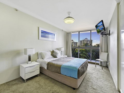 Surf 150 - Tweed Heads Accommodation 19