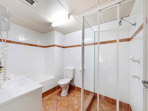 Surf 150 - Tweed Heads Accommodation 25