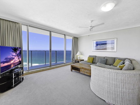 Surf 150 - Tweed Heads Accommodation 15